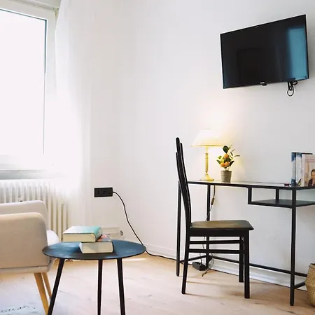 شقة Modern And Cozy Near Main Station كوبلنس