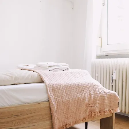 Modern And Cozy Near Main Station Διαμέρισμα